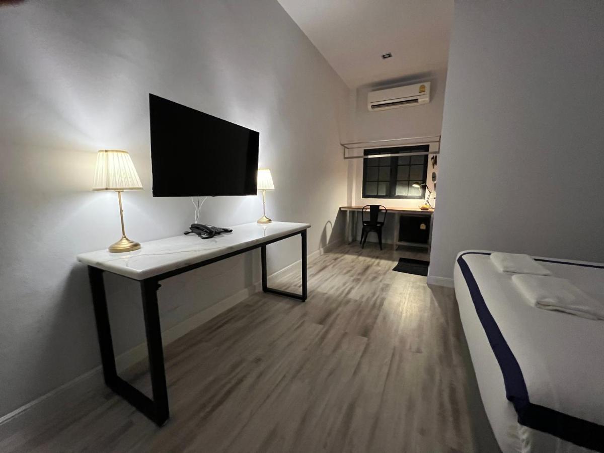 Macchiato Resort Savannakhet Opposite Thai Embassy Экстерьер фото