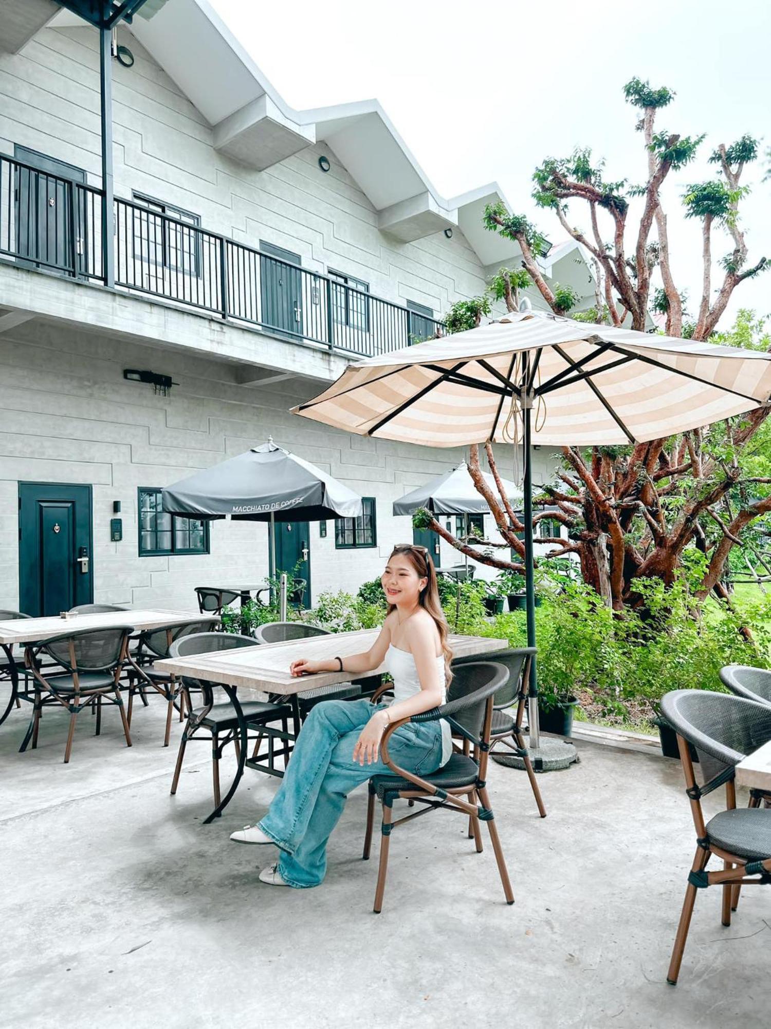 Macchiato Resort Savannakhet Opposite Thai Embassy Экстерьер фото