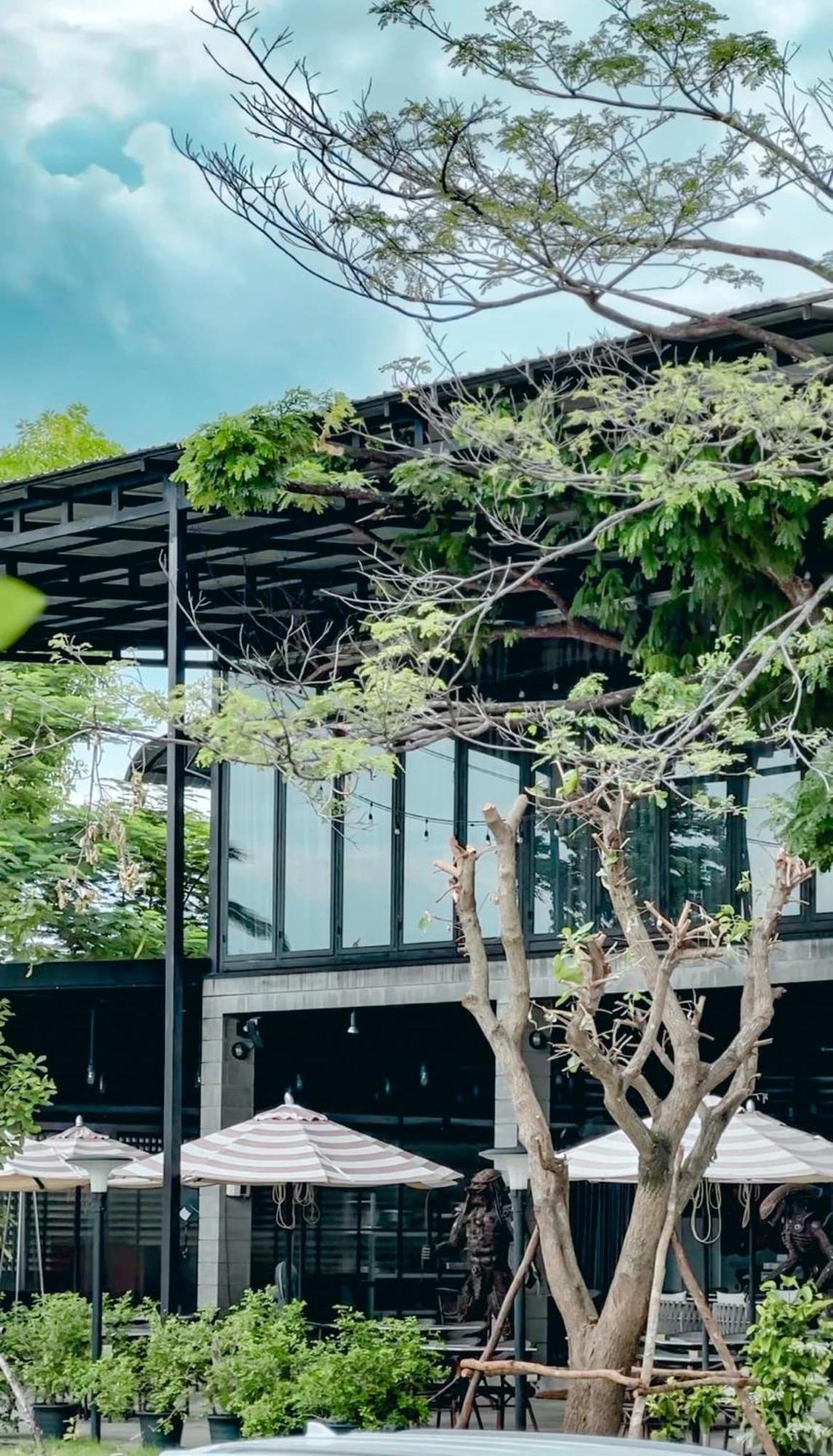 Macchiato Resort Savannakhet Opposite Thai Embassy Экстерьер фото