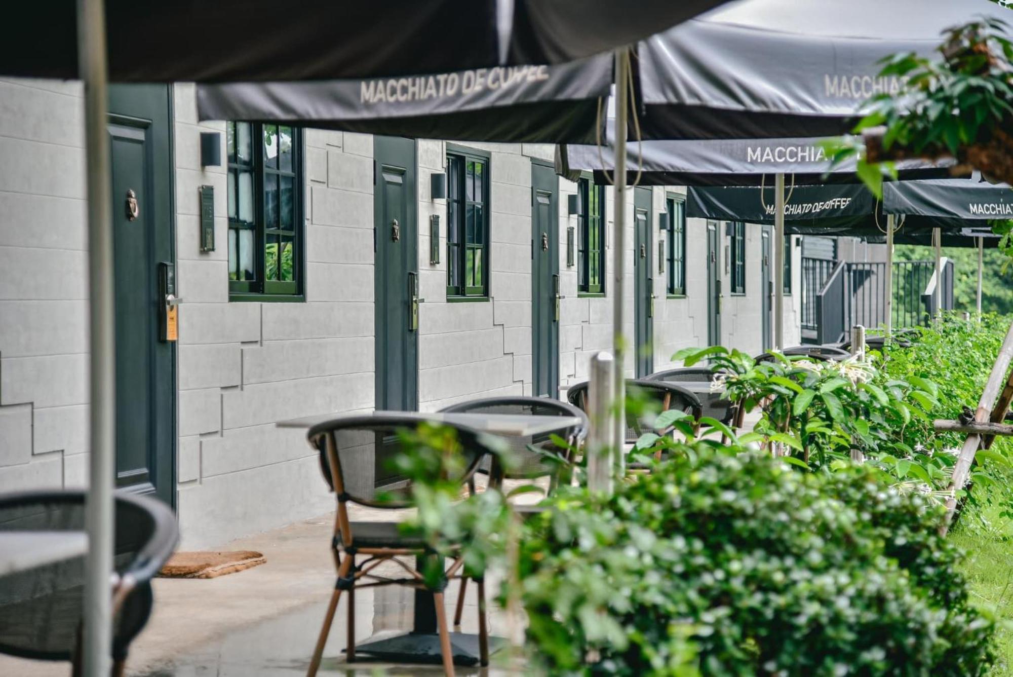 Macchiato Resort Savannakhet Opposite Thai Embassy Экстерьер фото